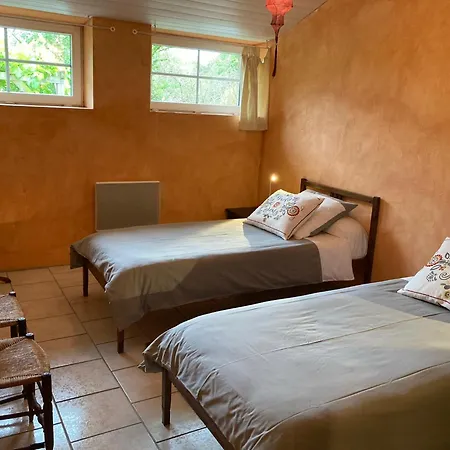 Le De L'araucaria Bed & Breakfast 2*